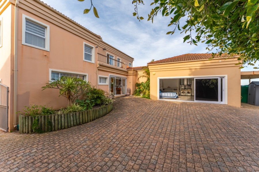 3 Bedroom Property for Sale in Port St Francis Eastern Cape
